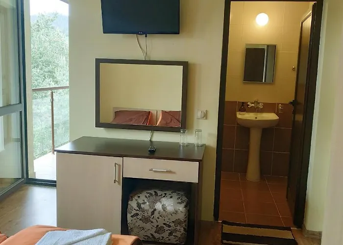 ゲストハウス сиана